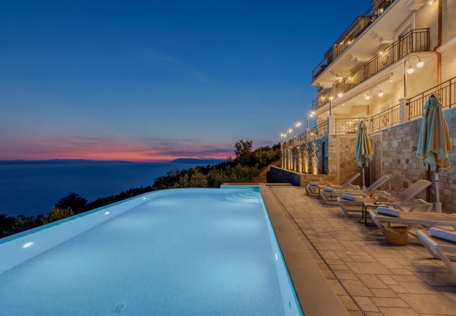 Pokój w Podgora - Hotel Liberan - Nature's Retreat, Deluxe family room Pokój w Podgora - Hotel Liberan - Nature's Retreat, Deluxe family room