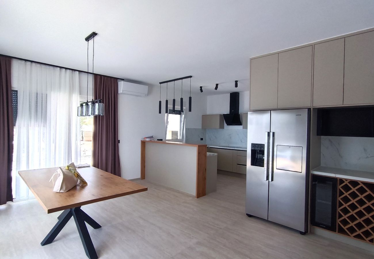 Willa w Makarska - NEW Villa Dado with Pool, sea view