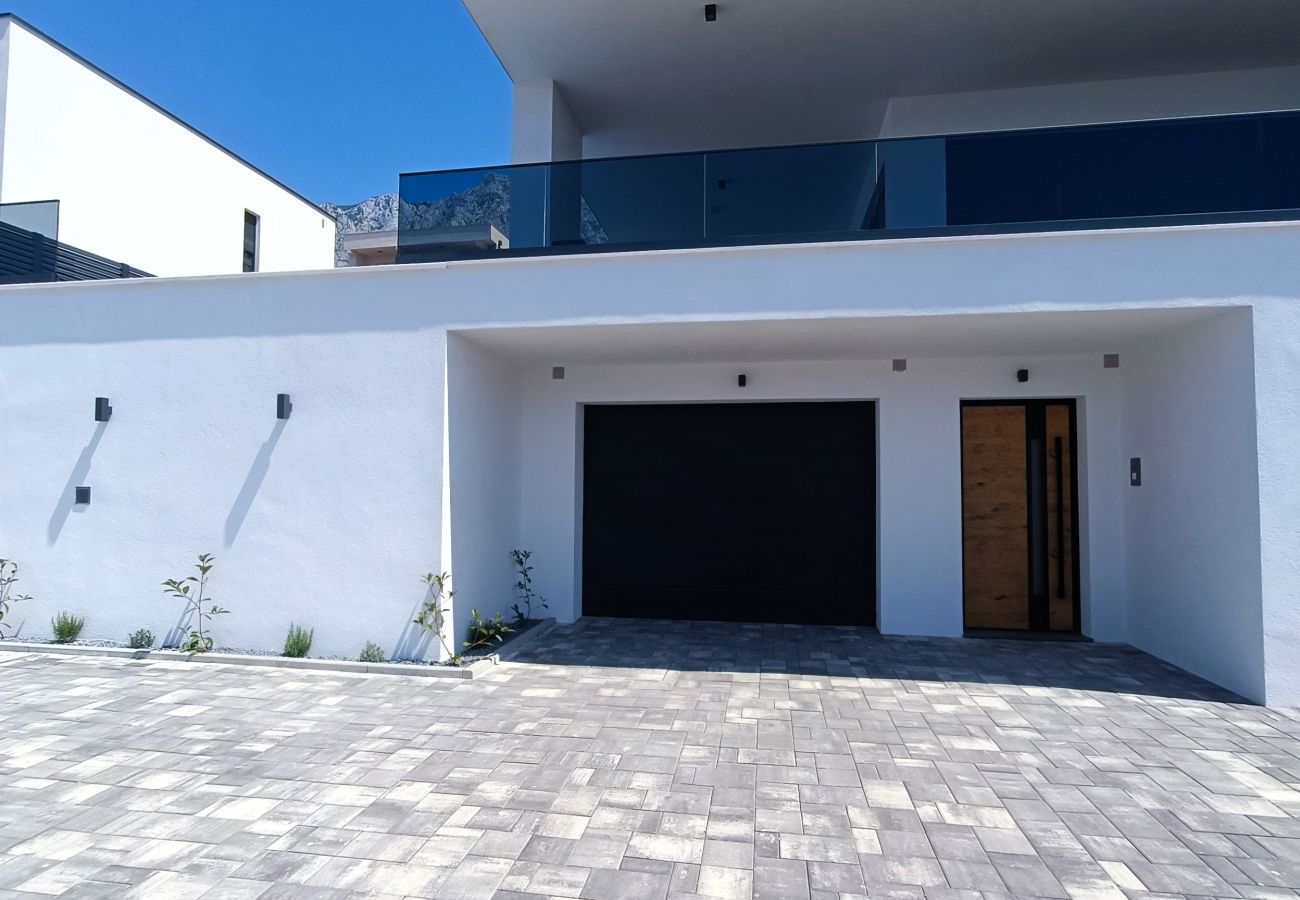 Willa w Makarska - NEW Villa Ina with Pool, sea view