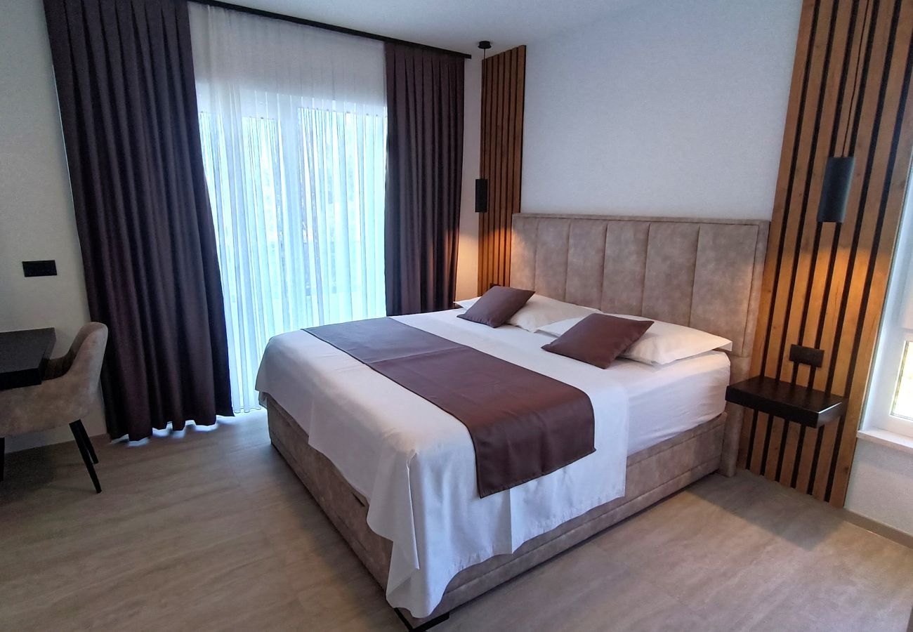 Willa w Makarska - NEW Villa Ina with Pool, sea view