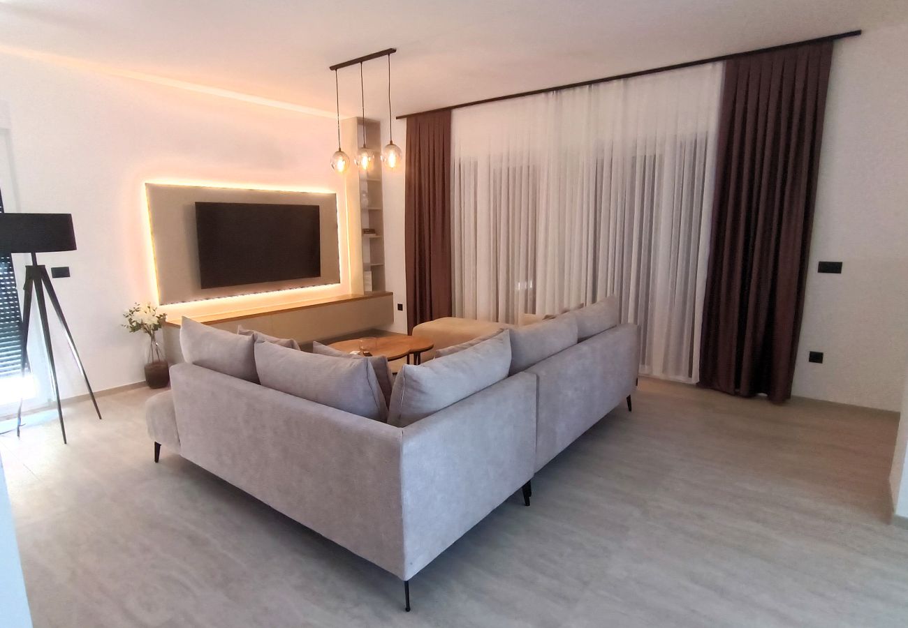 Willa w Makarska - NEW Villa Ina with Pool, sea view