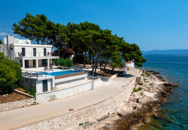 Villa i Sumartin - Seafront Villa Serenita Villa i Sumartin - Seafront Villa Serenita