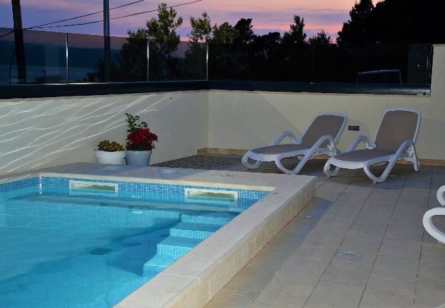 Lägenhet i Makarska -  Adria View, Apartment Ina with pool