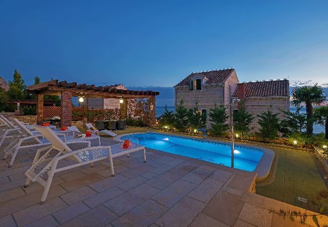 Villa i Makarska -  Villa Marko with pool Villa i Makarska -  Villa Marko with pool