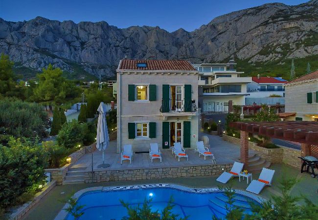 Villa i Makarska -  Villa Marko with pool