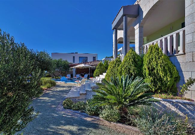 Villa i Makarska -  Villa Marina with pool Villa i Makarska -  Villa Marina with pool