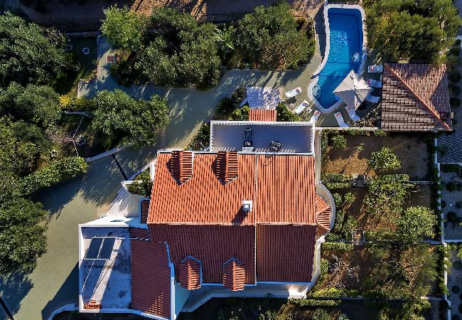 Villa i Makarska -  Villa Marina with pool