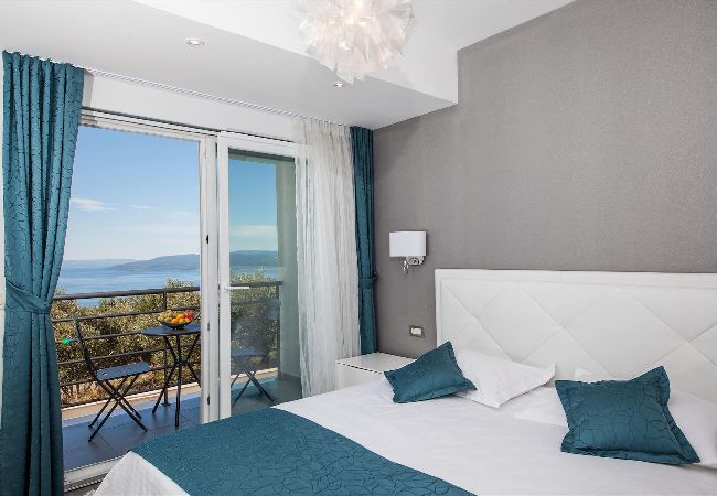 Villa i Makarska -  Villa Red with pool, seaview Villa i Makarska -  Villa Red with pool, seaview