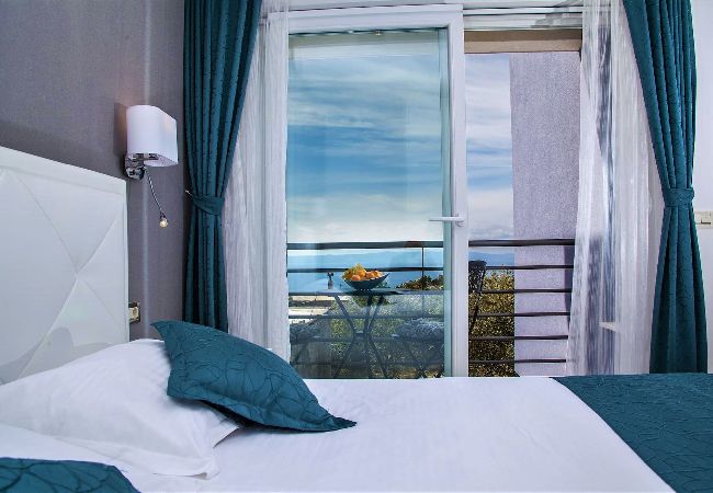 Villa i Makarska -  Villa Blue with pool, sea view Villa i Makarska -  Villa Blue with pool, sea view