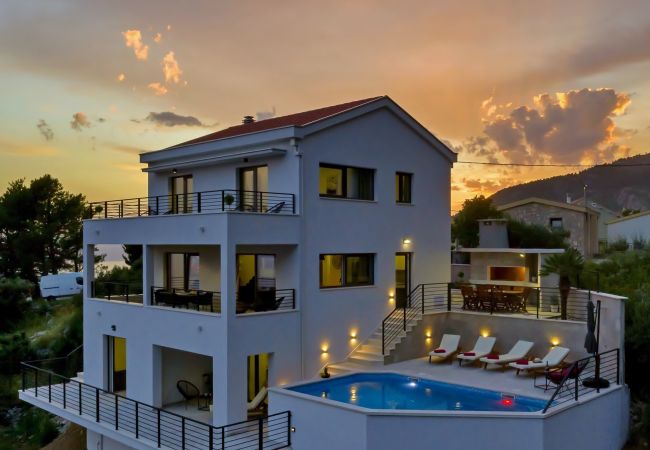 Villa i Makarska -  Villa Vivace with pool