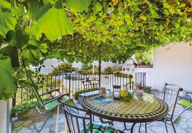 Stuga i Tucepi - Holiday home StoneBliss Stuga i Tucepi - Holiday home StoneBliss