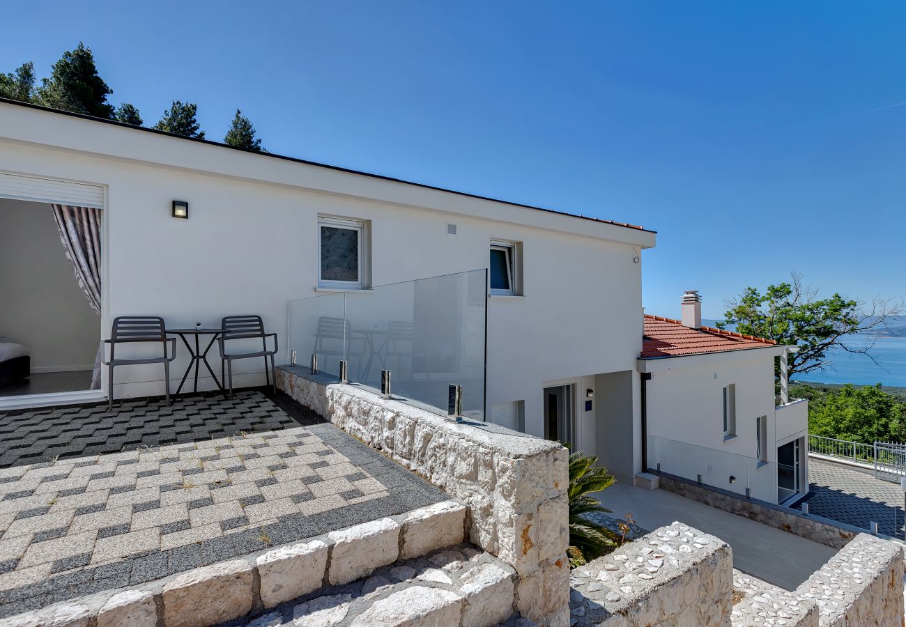 Villa i Baška Voda - Villa Prestige with pool, sauna