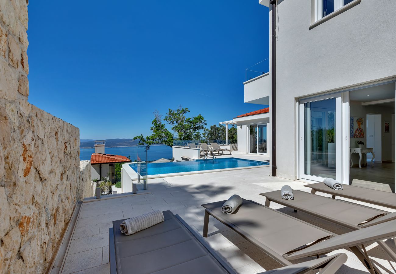 Villa i Baška Voda - Villa Prestige with pool, sauna