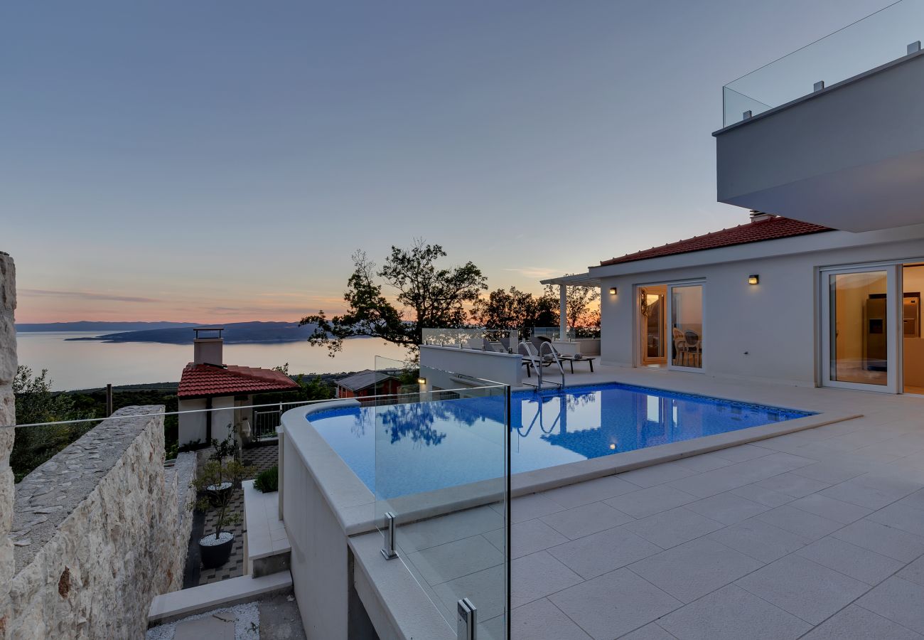 Villa i Baška Voda - Villa Prestige with pool, sauna