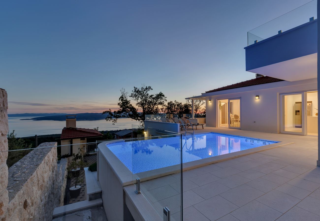 Villa i Baška Voda - Villa Prestige with pool, sauna