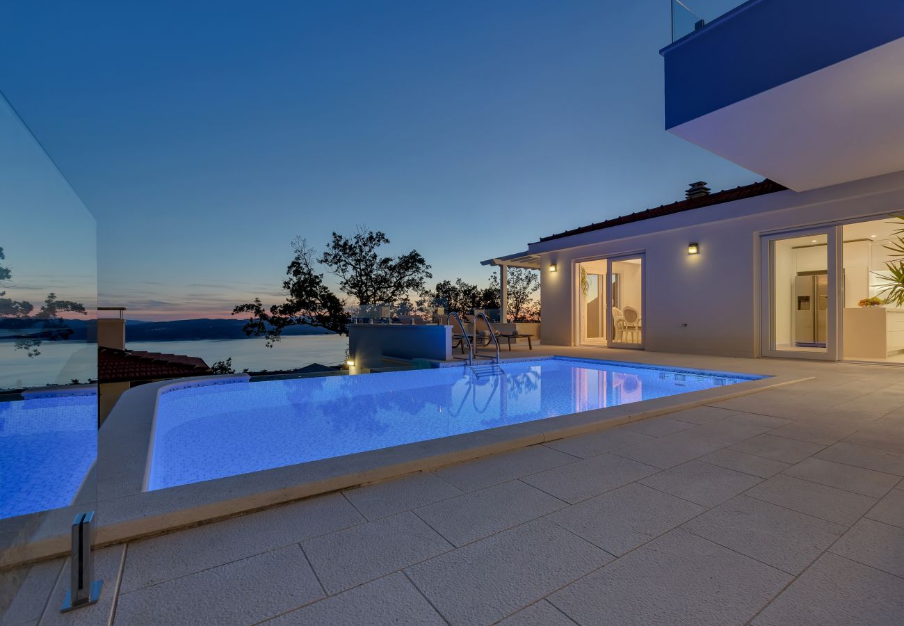 Villa i Baška Voda - Villa Prestige with pool, sauna