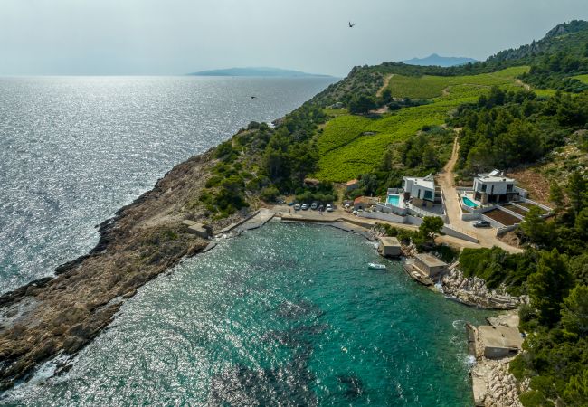 Villa i Potomje - Luxury Villa Mare, right on the beach