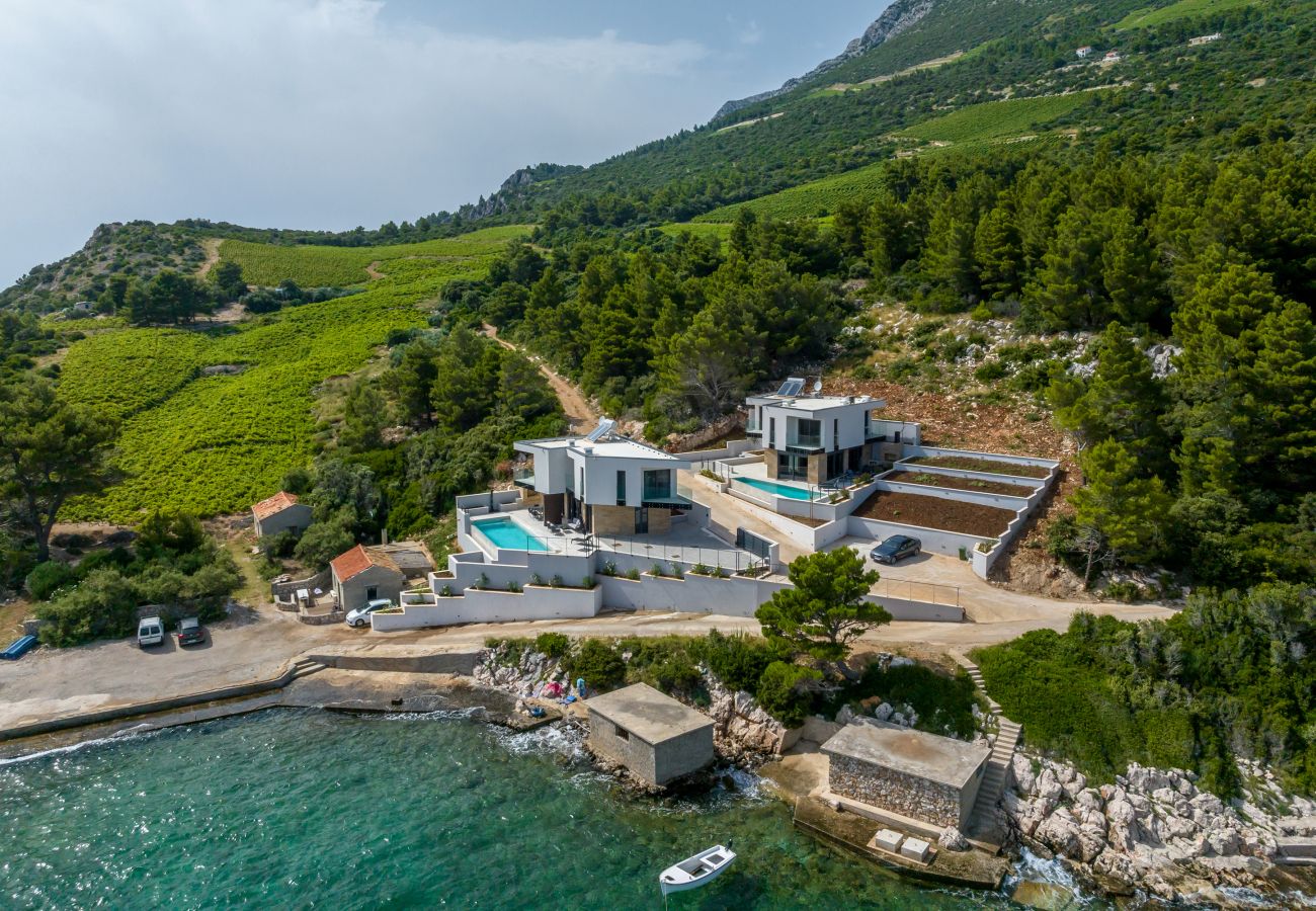 Villa i Potomje - Luxury Villa Luce, right on the beach 
