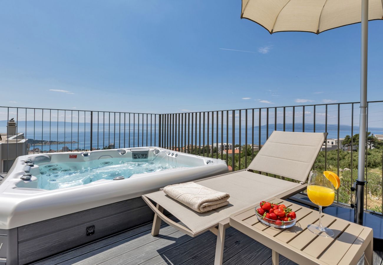 Villa i Veliko Brdo - Luxury Villa Reina, Pool, Sauna, Whirlpool