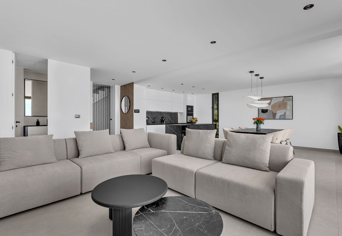 Villa i Veliko Brdo - Luxury Villa Reina, Pool, Sauna, Whirlpool