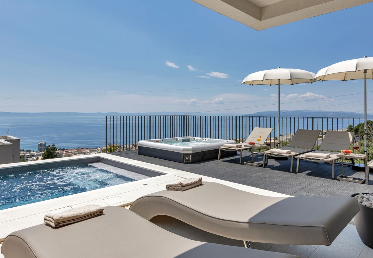 Villa i Veliko Brdo - Luxury Villa Reina, Pool, Sauna, Whirlpool