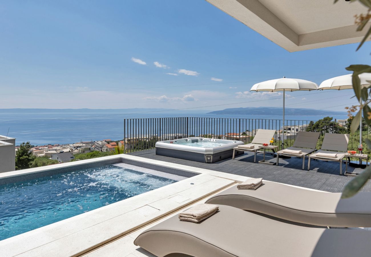 Villa i Veliko Brdo - Luxury Villa Reina, Pool, Sauna, Whirlpool