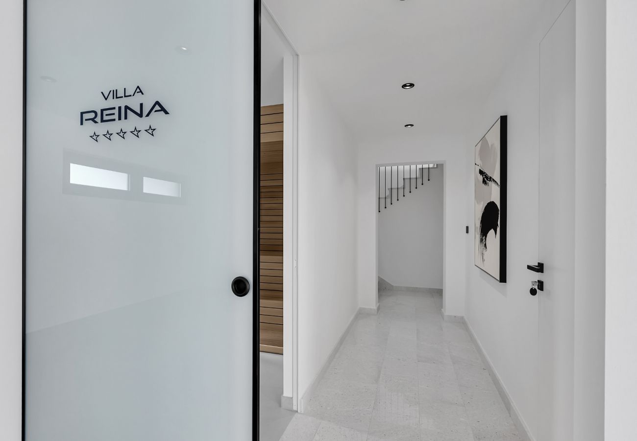 Villa i Veliko Brdo - Luxury Villa Reina, Pool, Sauna, Whirlpool