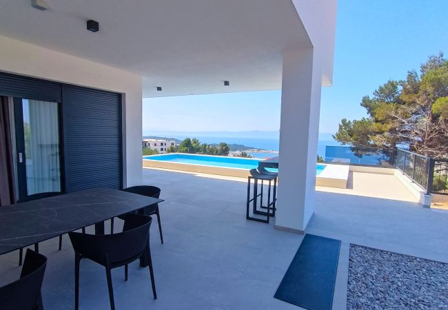 Villa i Makarska - NEW Villa Dado with Pool, sea view Villa i Makarska - NEW Villa Dado with Pool, sea view