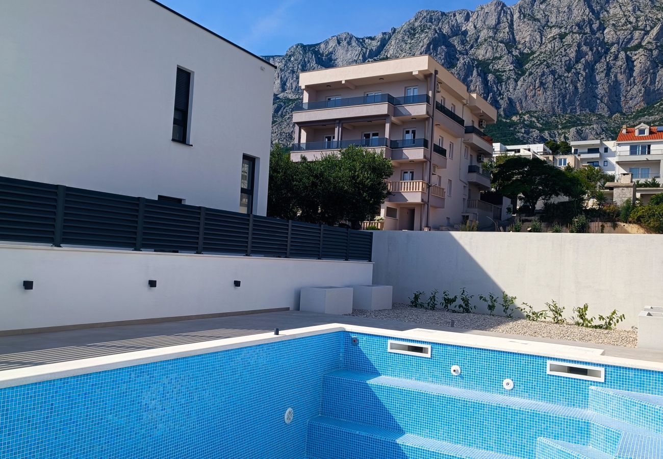 Villa i Makarska - NEW Villa Ina with Pool, sea view