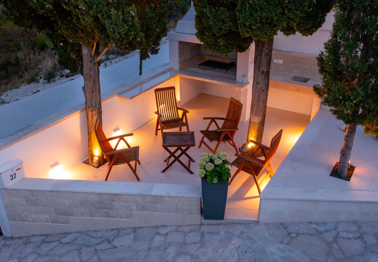 Lägenhet i Sumartin - Villa Levante Superior Apartment 3
