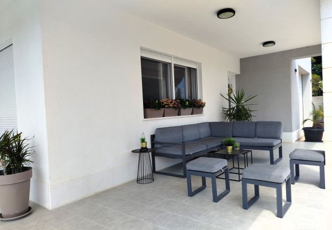 Ferienhaus in Bogomolje -  Villa LeChalet Insel Hvar Ferienhaus in Bogomolje -  Villa LeChalet Insel Hvar