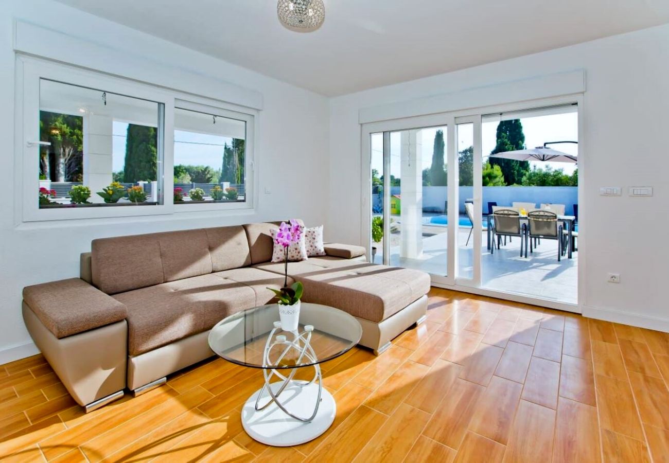 Ferienhaus in Bogomolje -  Villa LeChalet Insel Hvar