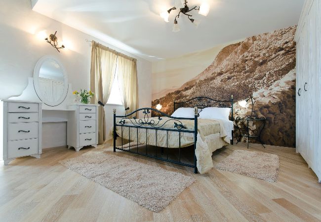 Villa in Makarska -  Villa Marko mit Pool Villa in Makarska -  Villa Marko mit Pool
