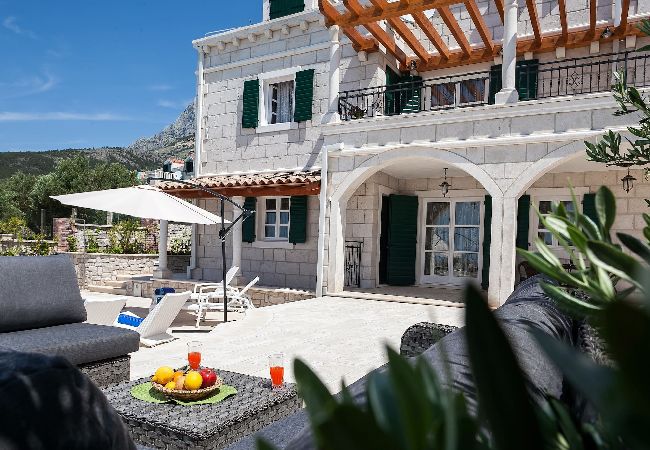 Villa in Makarska -  Villa Petra mit Pool Villa in Makarska -  Villa Petra mit Pool