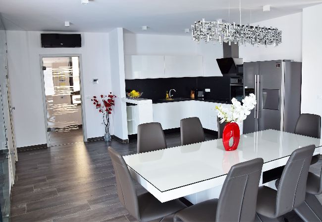 Villa in Makarska -  Villa Selina1 mit Pool Villa in Makarska -  Villa Selina1 mit Pool