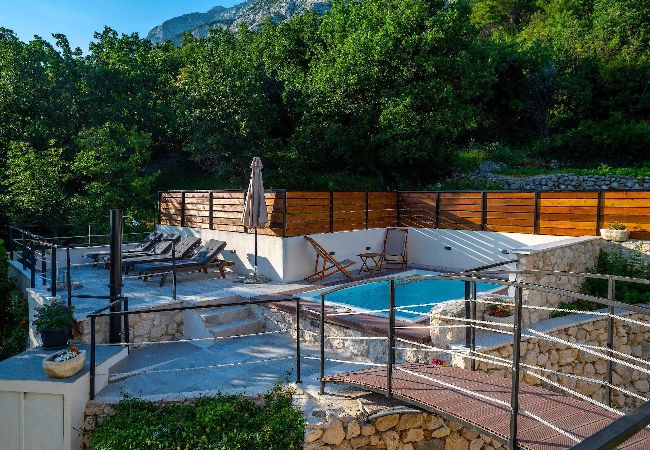 Ferienhaus in Tucepi -  Villa Didovina mit Pool Ferienhaus in Tucepi -  Villa Didovina mit Pool