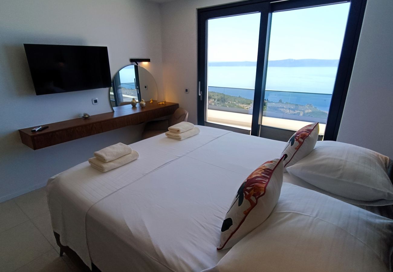 Villa in Podgora -  Villa SkyBlue mit Pool
