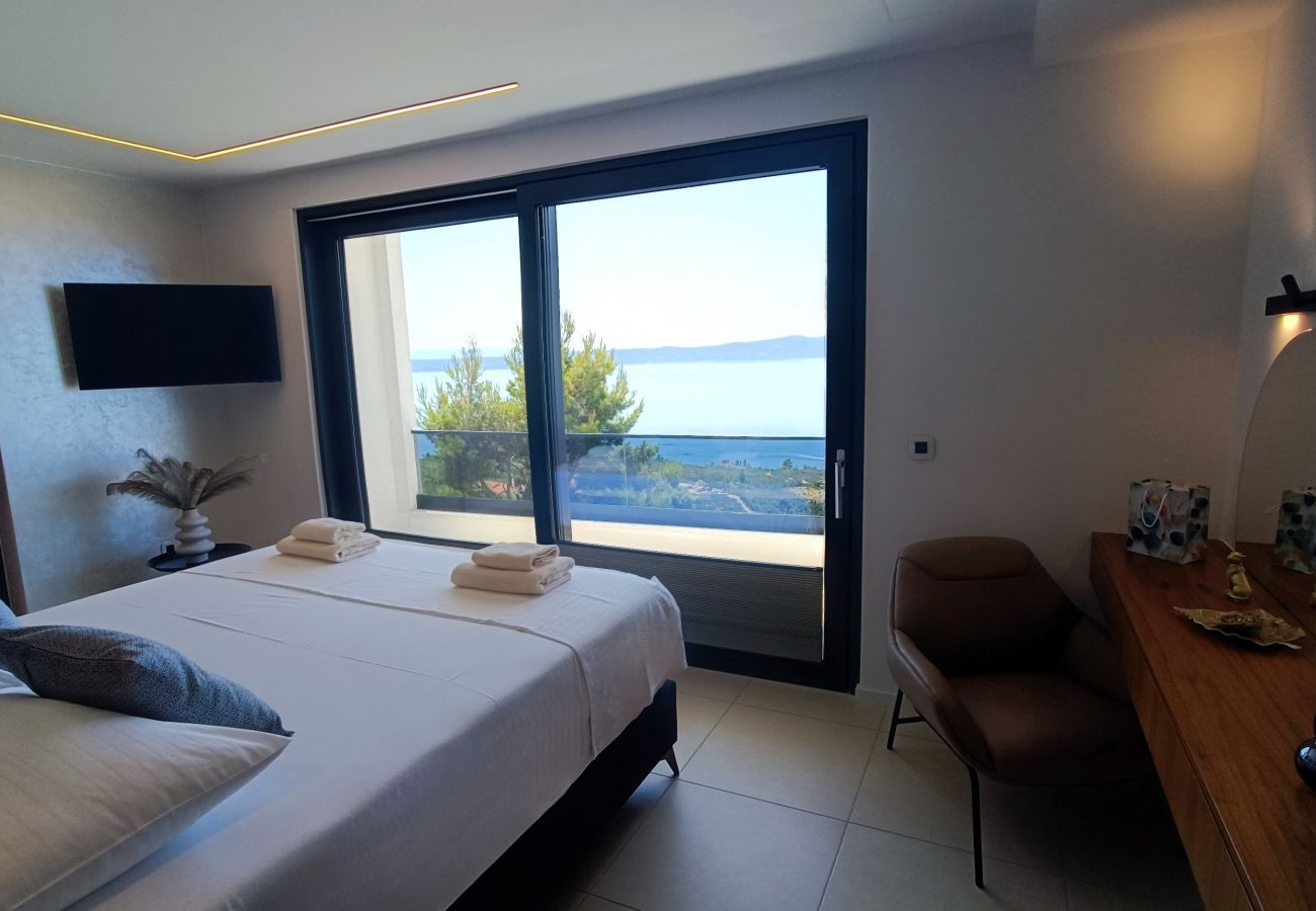 Villa in Podgora -  Villa SkyBlue mit Pool