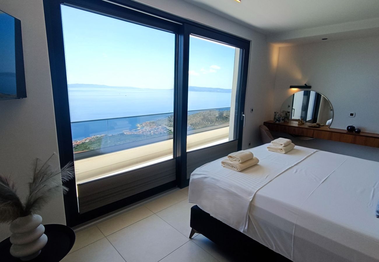 Villa in Podgora -  Villa SkyBlue mit Pool