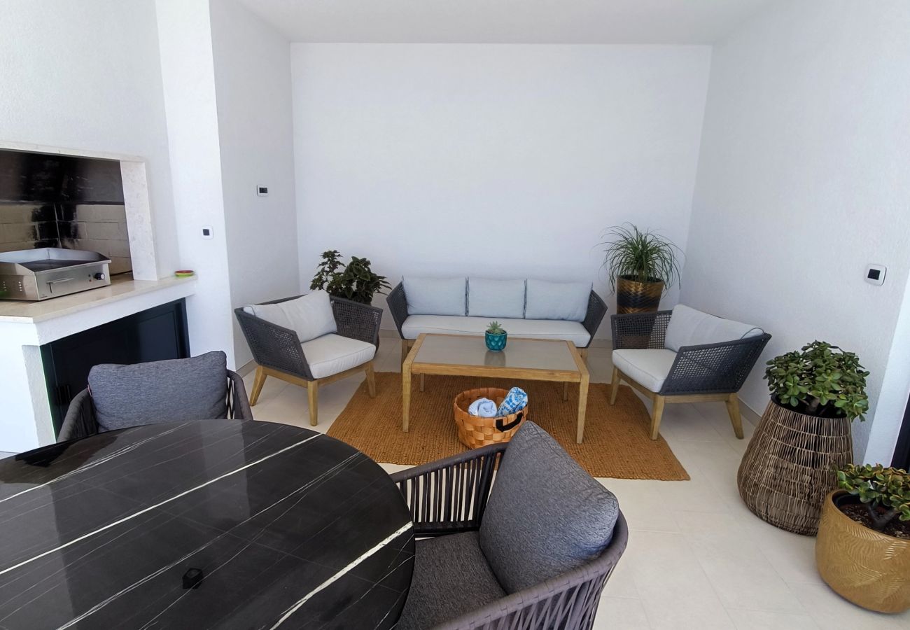 Villa in Podgora -  Villa SkyBlue mit Pool
