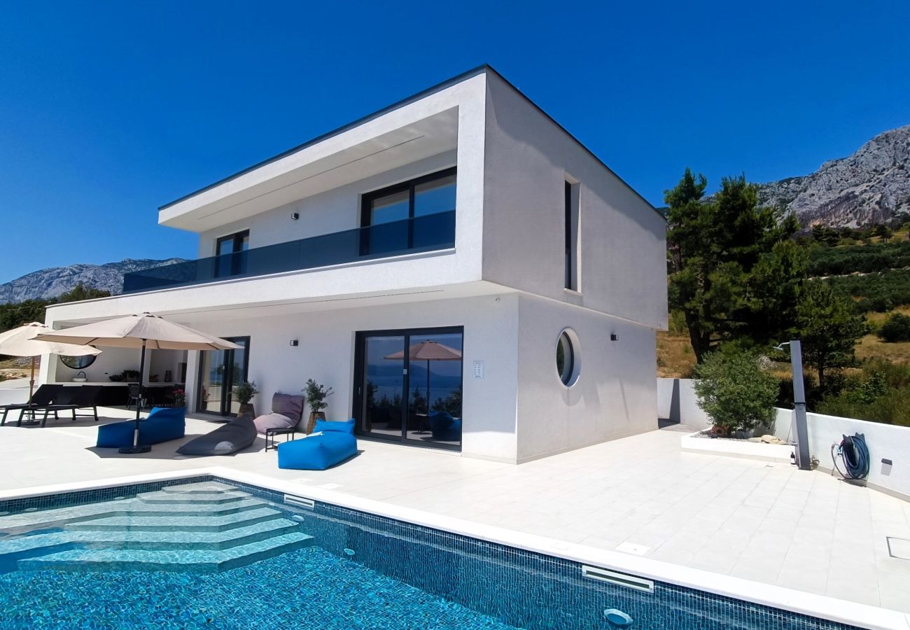 Villa in Podgora -  Villa SkyBlue mit Pool