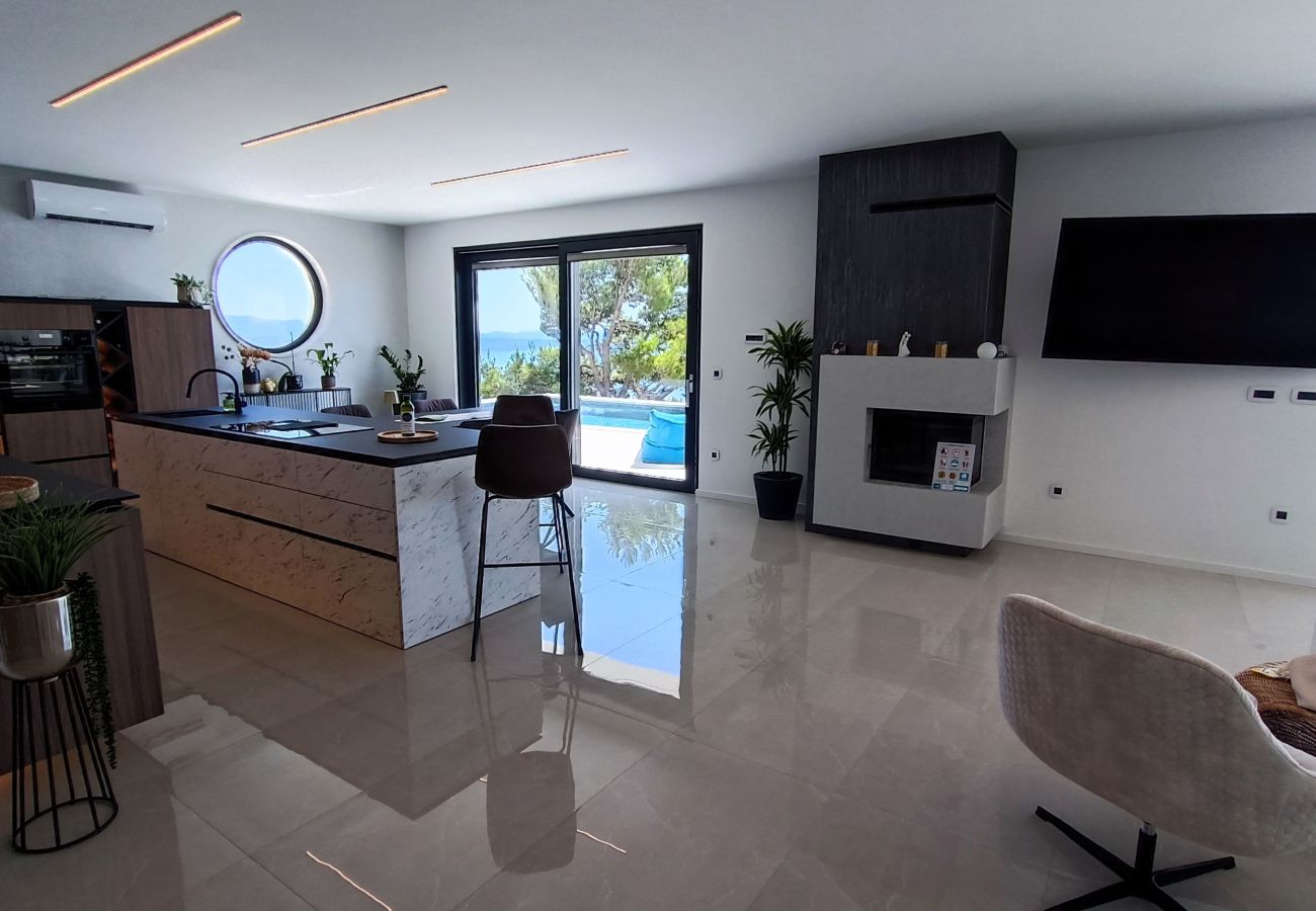 Villa in Podgora -  Villa SkyBlue mit Pool