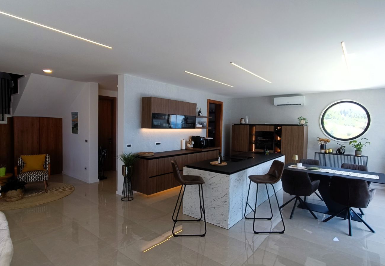 Villa in Podgora -  Villa SkyBlue mit Pool