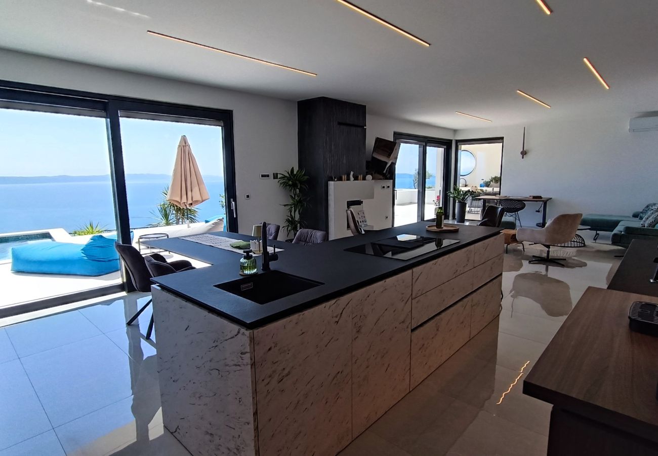 Villa in Podgora -  Villa SkyBlue mit Pool