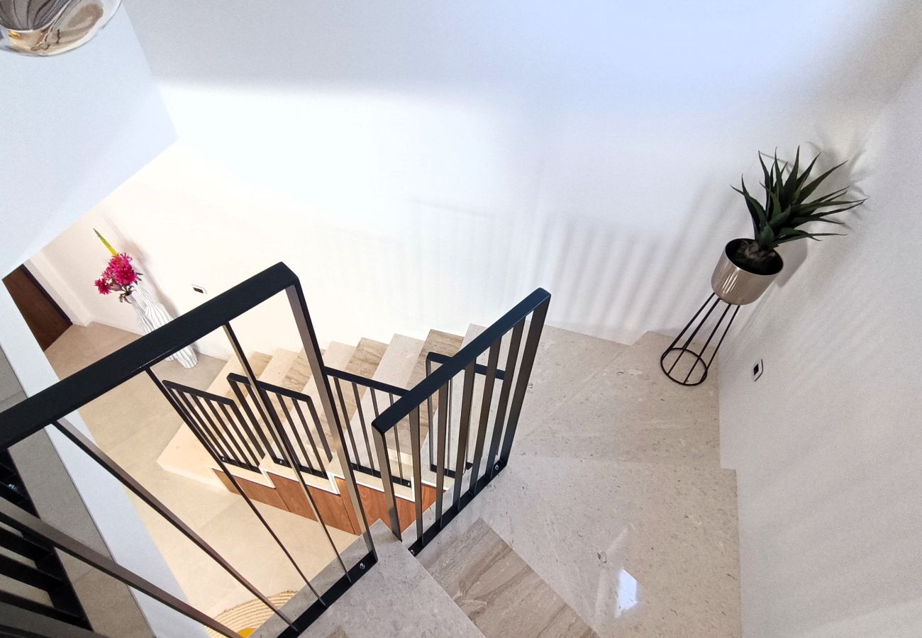 Villa in Podgora -  Villa SkyBlue mit Pool
