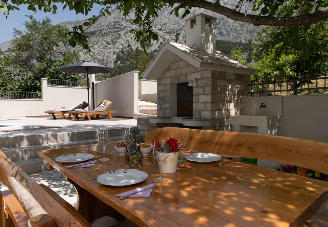 Ferienhaus in Tucepi - Villa Silencio mit Pool Ferienhaus in Tucepi - Villa Silencio mit Pool