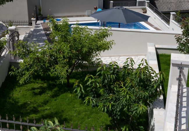 Ferienhaus in Tucepi - Villa Silencio mit Pool