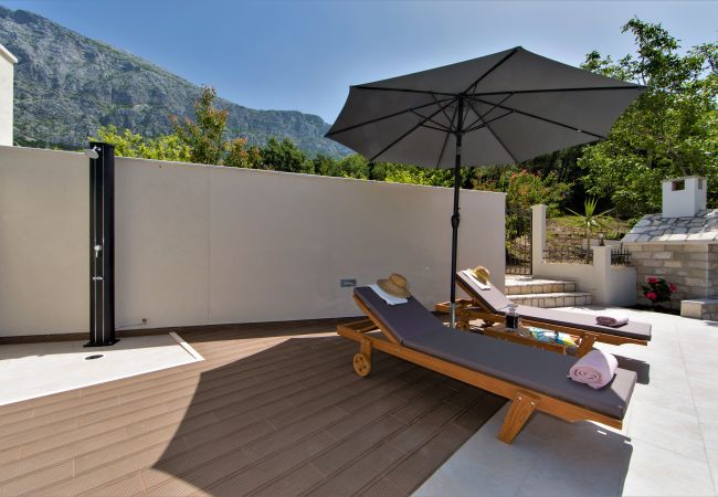 Ferienhaus in Tucepi - Villa Silencio mit Pool Ferienhaus in Tucepi - Villa Silencio mit Pool