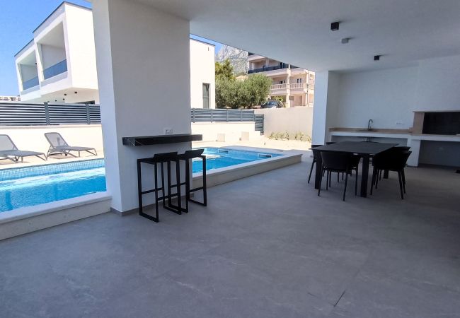 Villa in Makarska - NEW Villa Ina mit Pool, Meerblick Villa in Makarska - NEW Villa Ina mit Pool, Meerblick