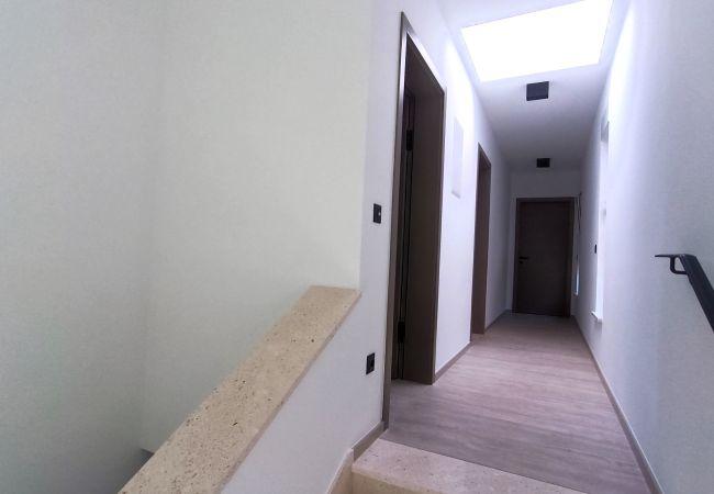Villa in Makarska - NEW Villa Ina mit Pool, Meerblick Villa in Makarska - NEW Villa Ina mit Pool, Meerblick